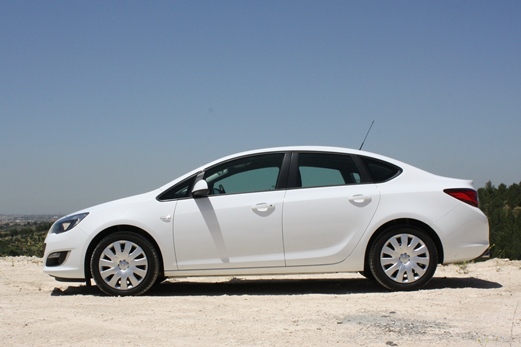 אופל אסטרה ברלינה